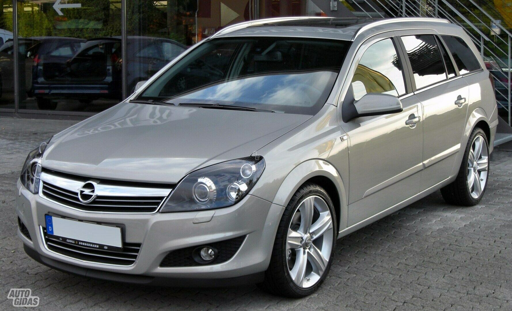 Opel Astra III 2006 m dalys