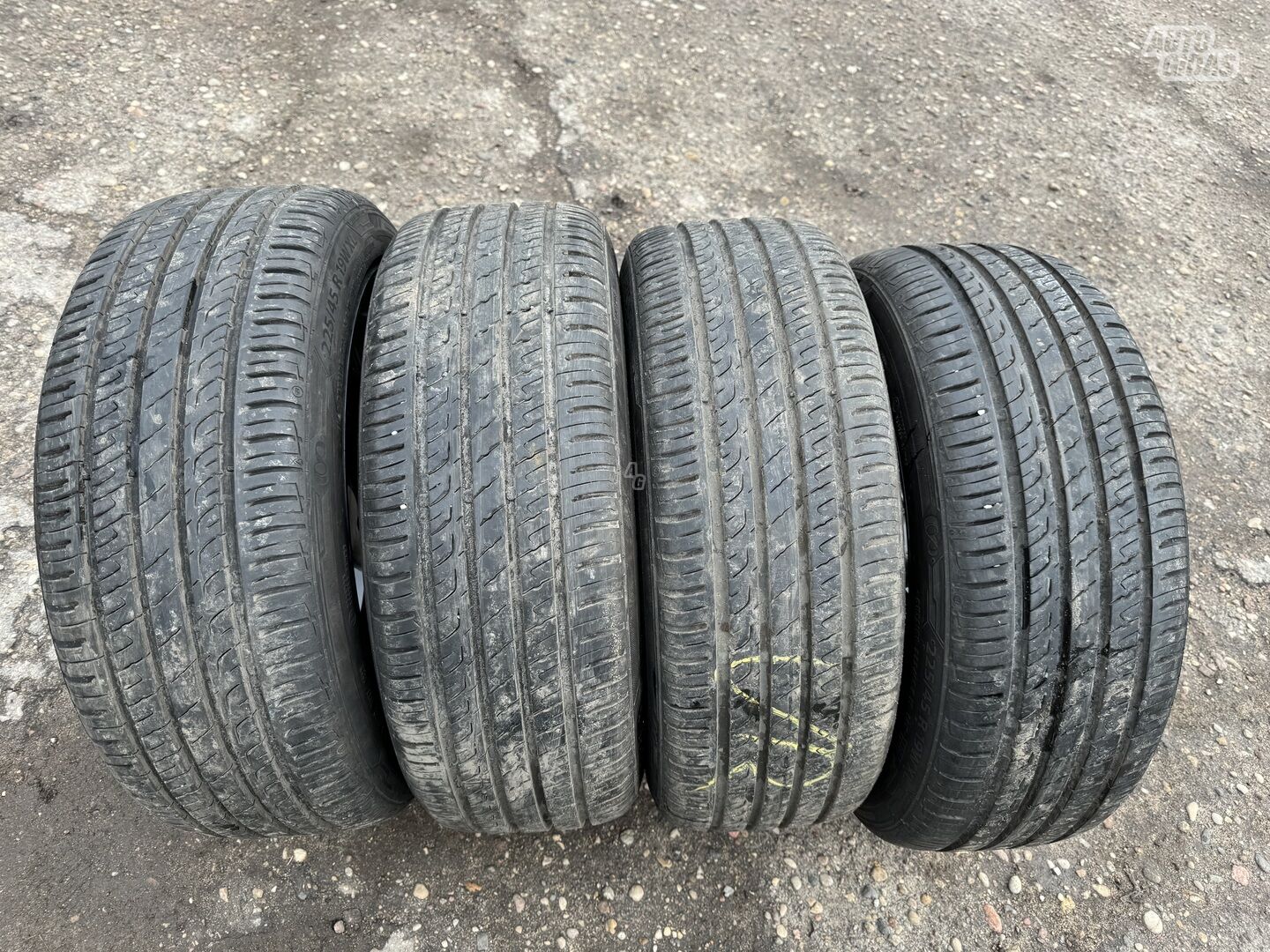 Barum Siunciam, 8mm 2020m R19 summer tyres passanger car