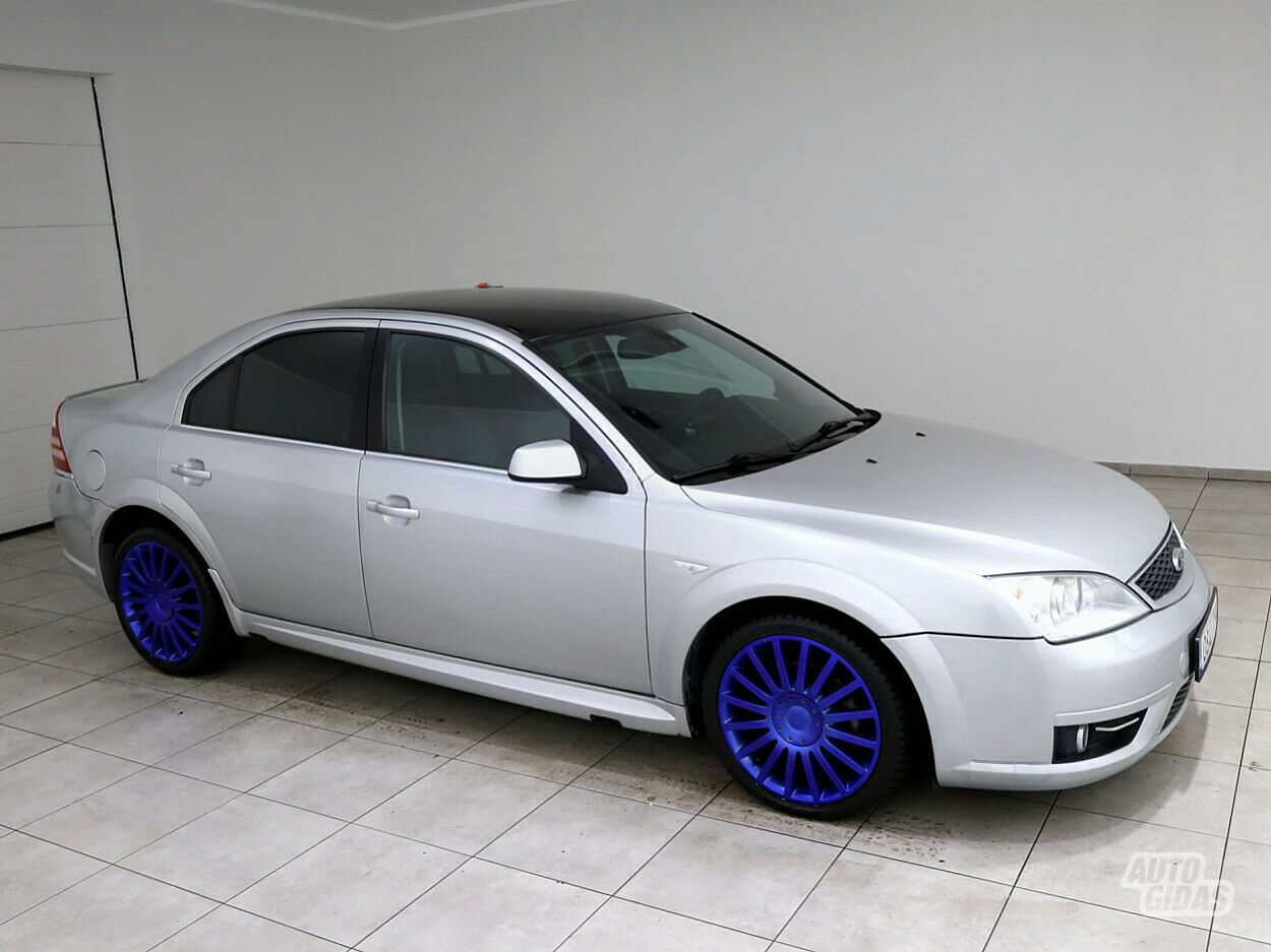 Ford Mondeo 2005 г Седан