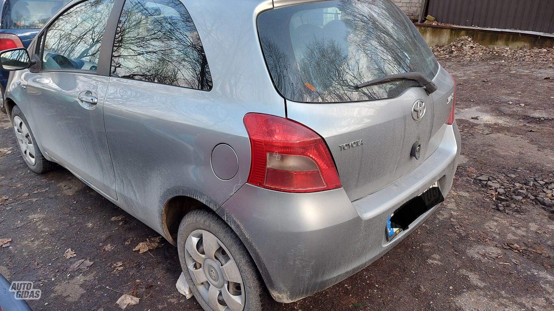 Toyota Yaris 2006 m dalys