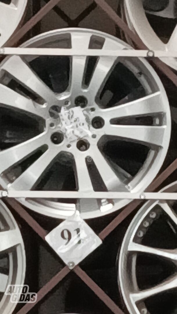 Nr91 light alloy R17 rims