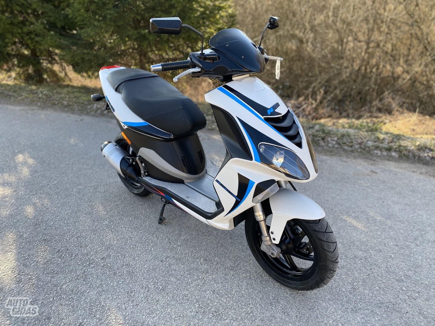 Piaggio NRG 2012 y Scooter / moped