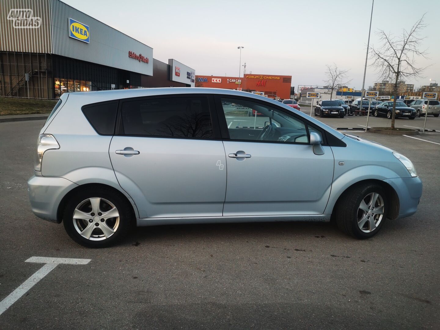 Toyota Corolla Verso TDI 2007 y