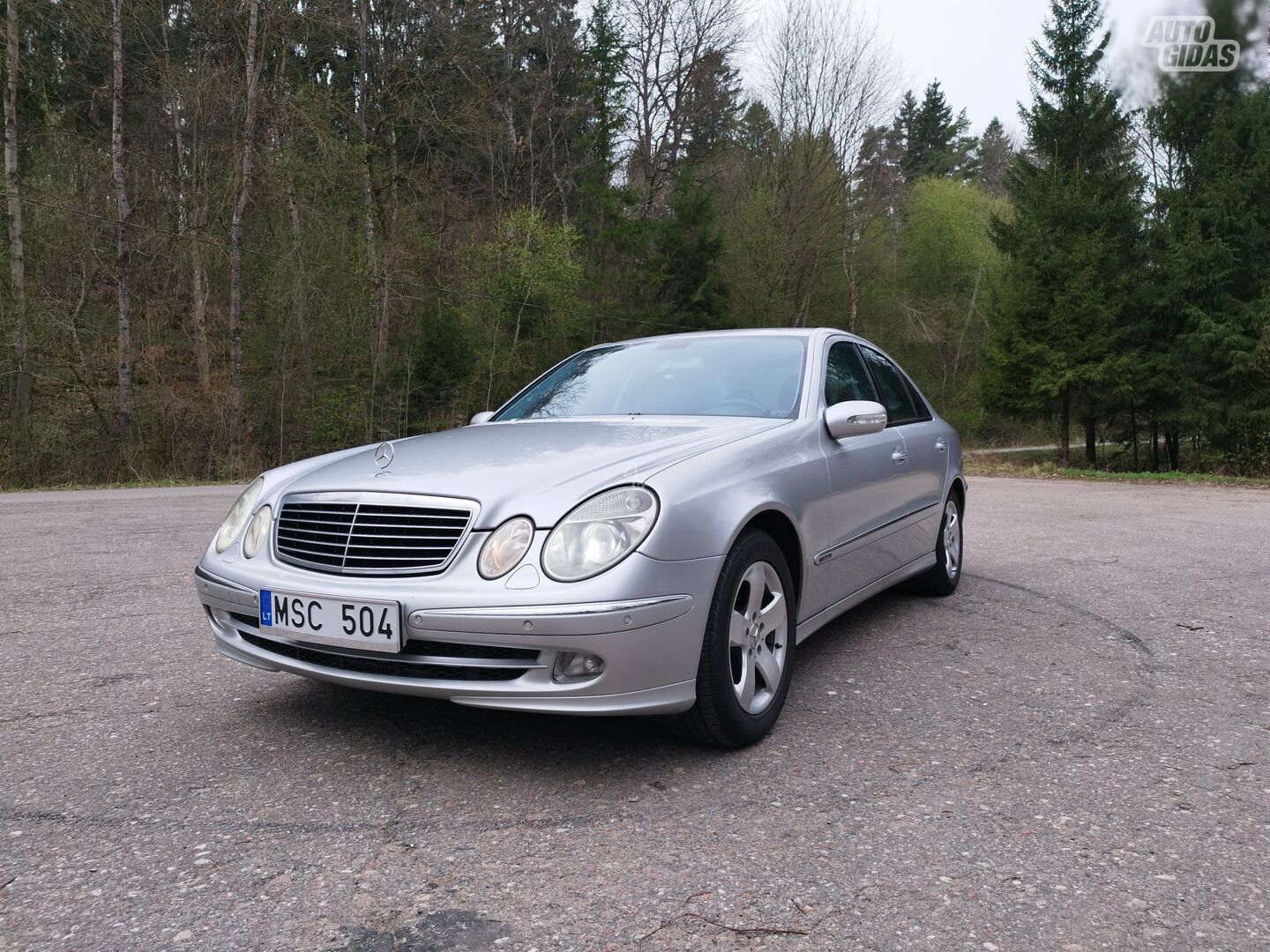 Mercedes-Benz E 220 W211 2002 y