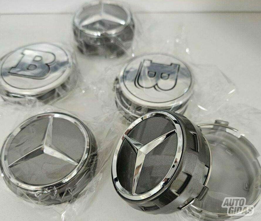 Mercedes-Benz R19 ratlankių dangteliai