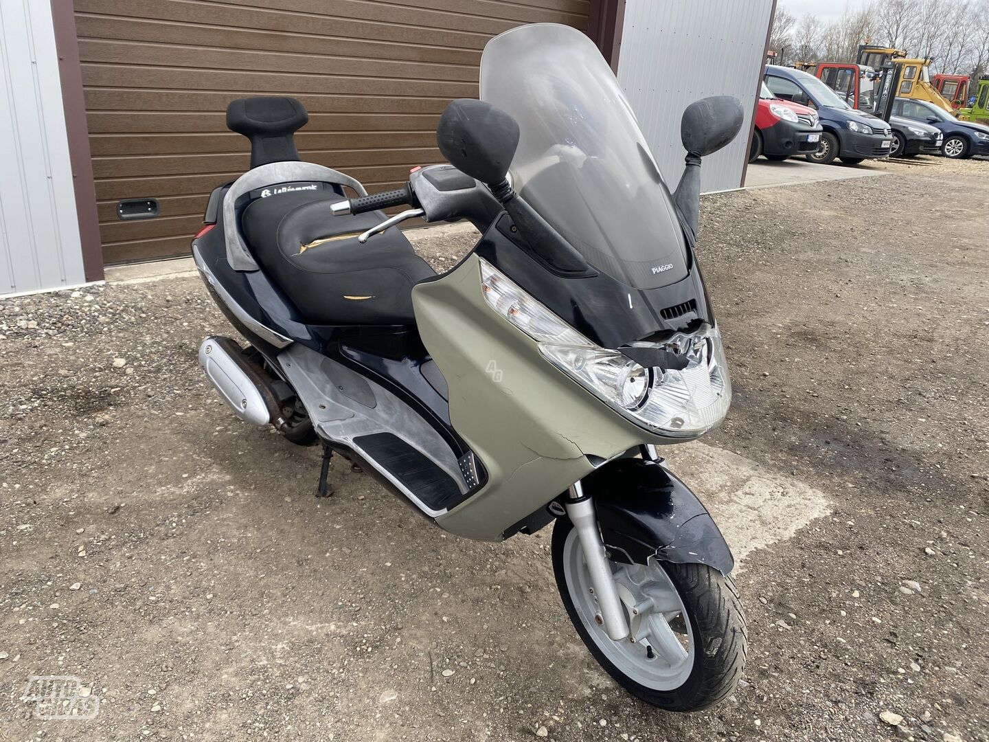 Piaggio X8 2005 y Scooter / moped