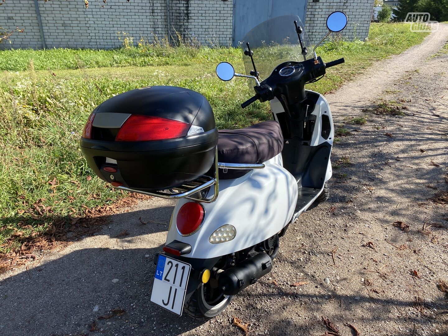 Piaggio Vespa 2012 y Scooter / moped