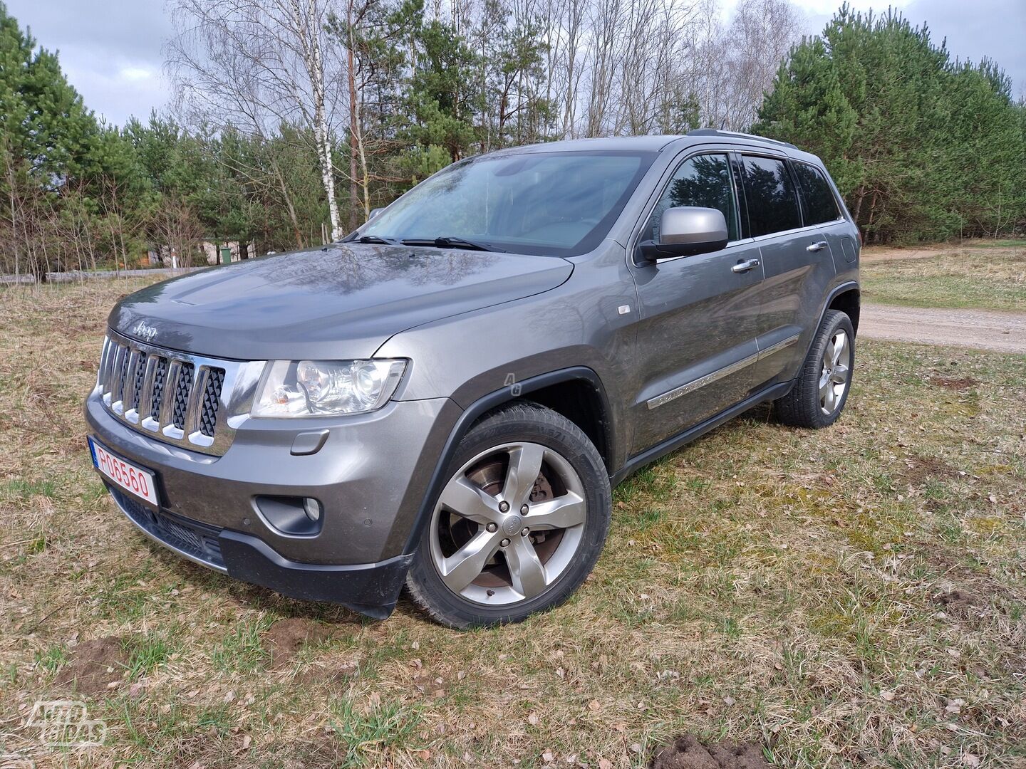 Jeep Grand Cherokee CRD Overland 2012 y