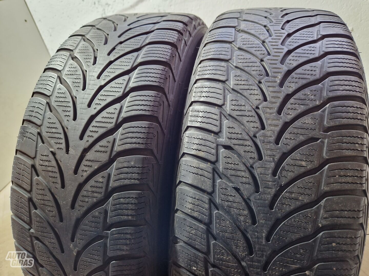 Bridgestone 3-4mm R16 universal tyres passanger car