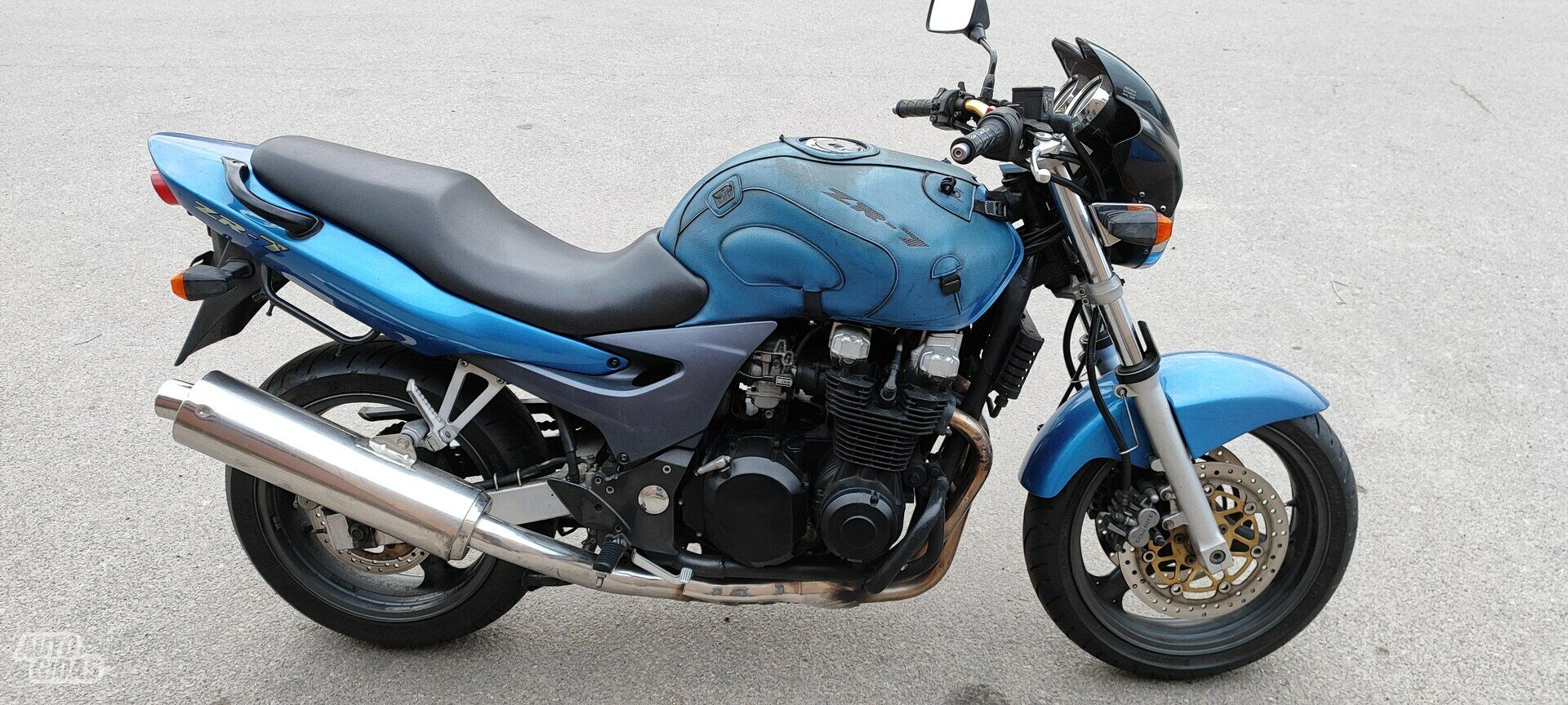 Kawasaki ZR 2000 m Klasikinis / Streetbike motociklas