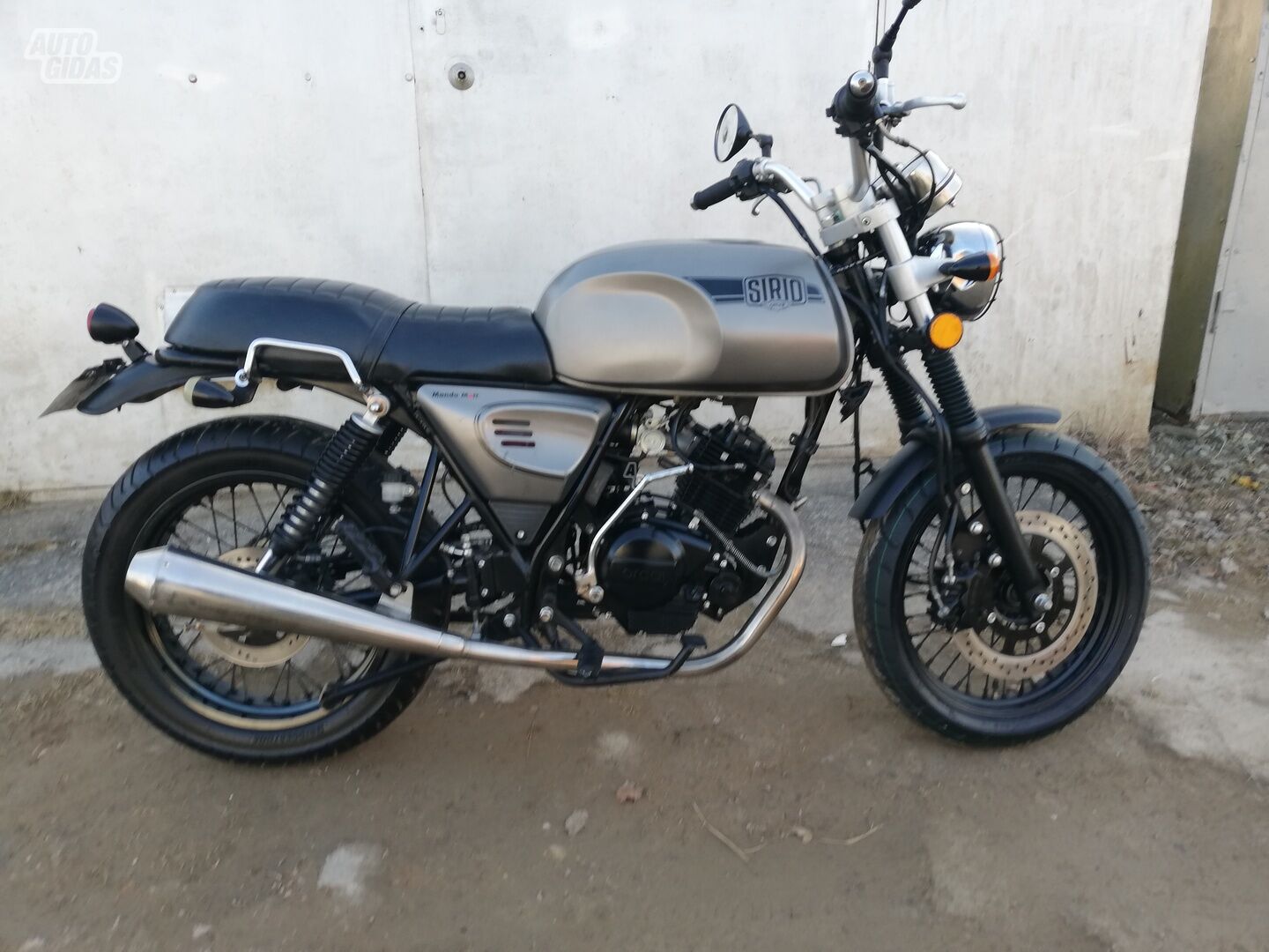 Mash Cafe Racer 2020 y Classical / Streetbike motorcycle