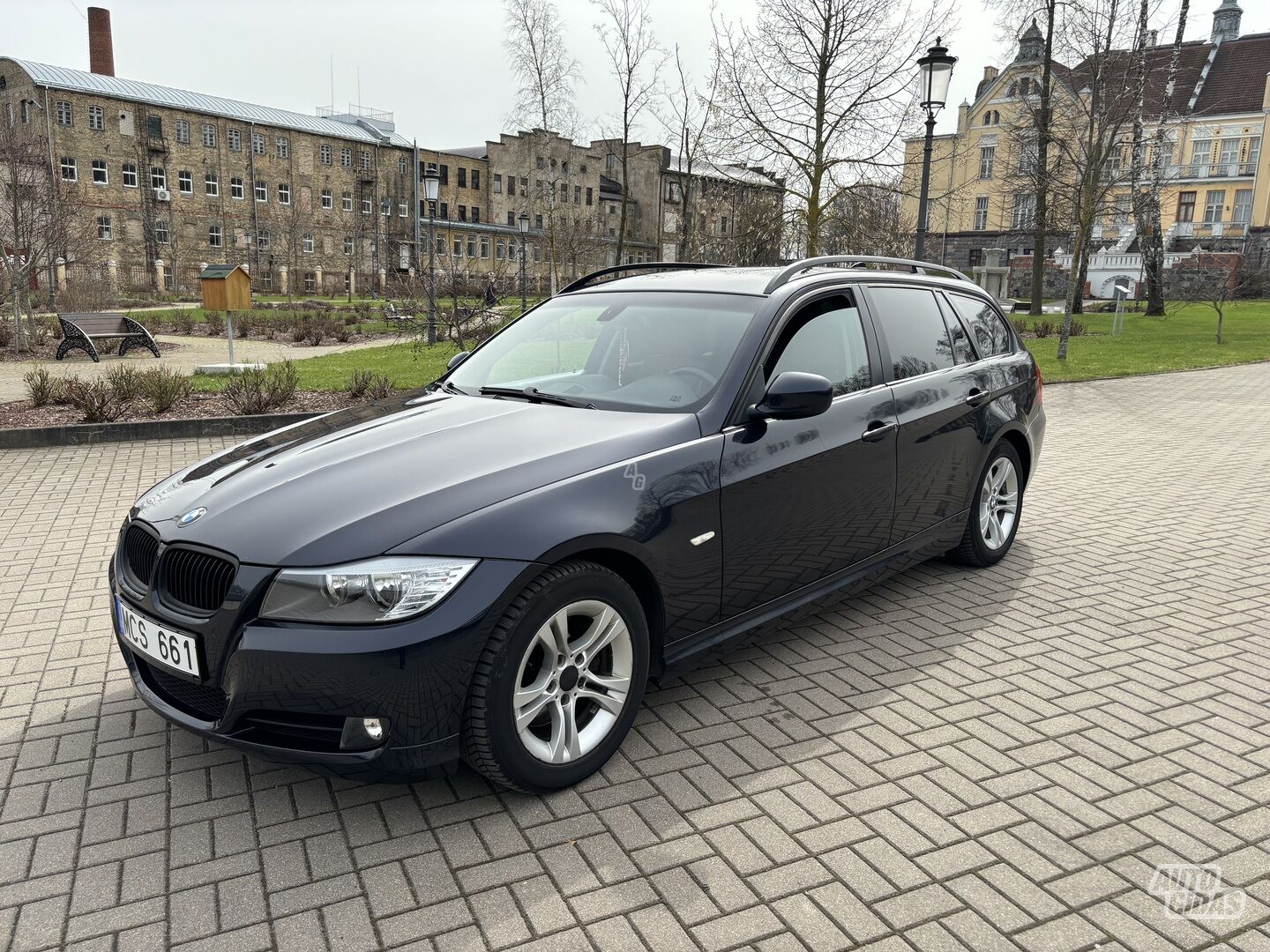 Bmw 318 d Touring 2009 y