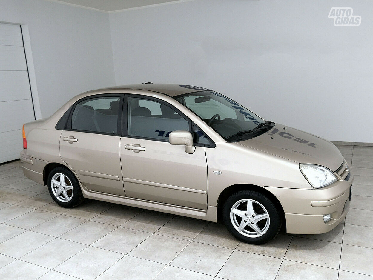 Suzuki Liana 2005 y Sedan