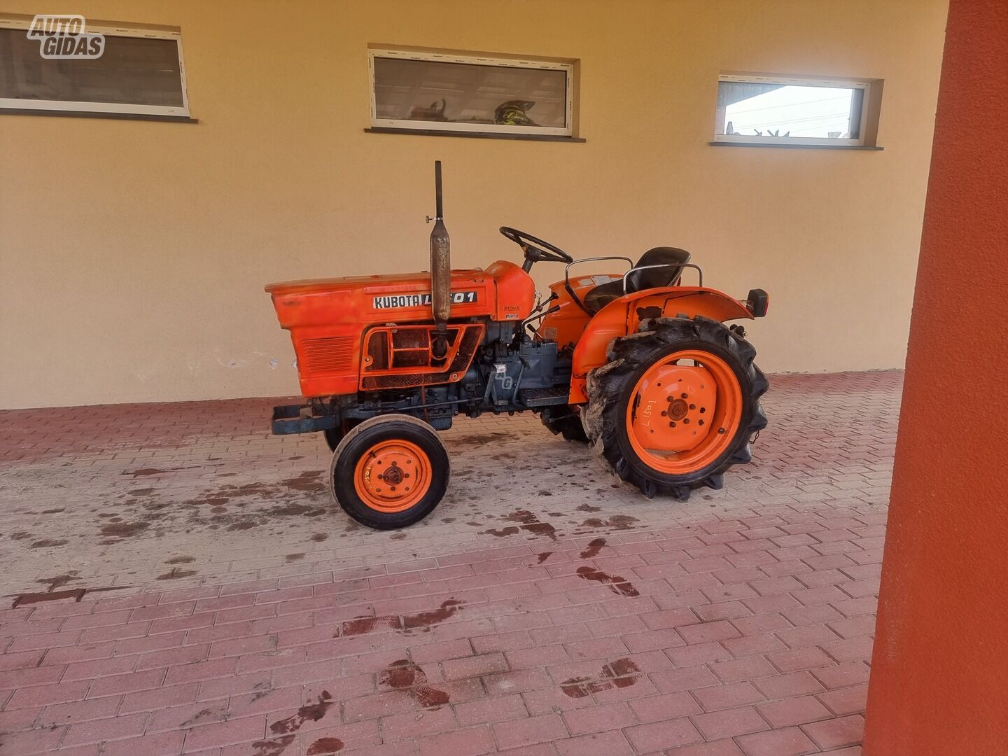 Kubota 2018 y Tractor