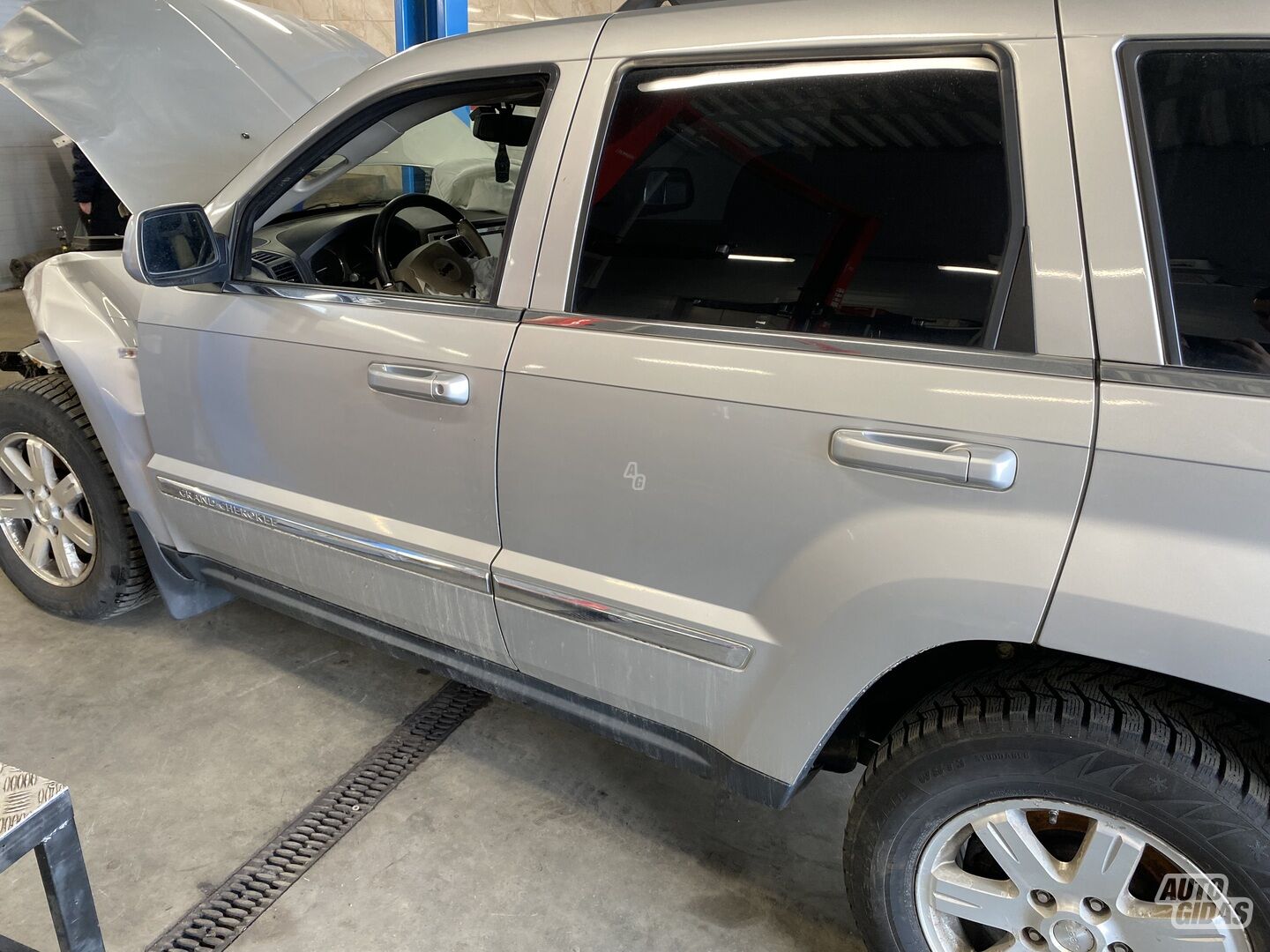 Jeep Grand Cherokee III 2009 г запчясти