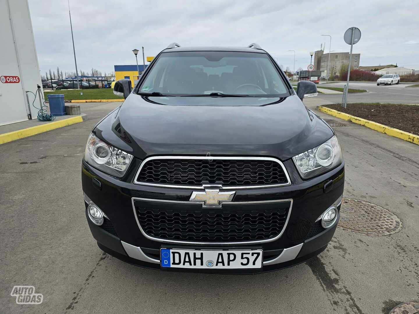 Chevrolet Captiva 2012 г Внедорожник / Кроссовер