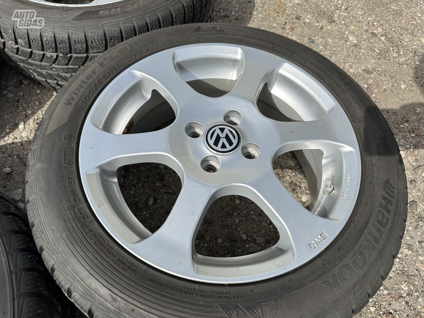 Volkswagen R16 lengvojo lydinio ratlankiai