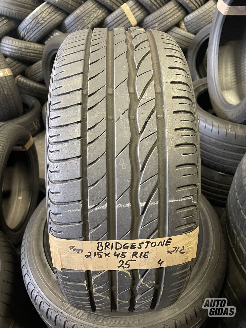 Bridgestone R16 vasarinės padangos lengviesiems