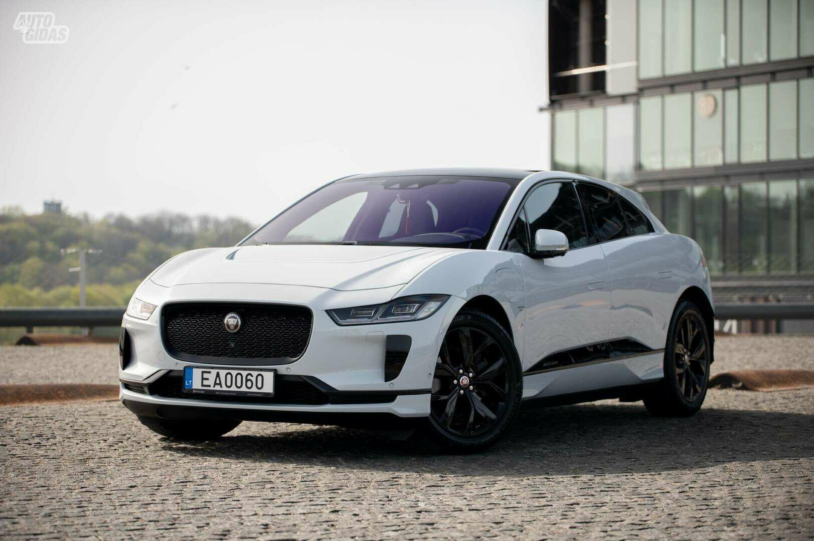 Jaguar I-Pace 2018 г Внедорожник / Кроссовер