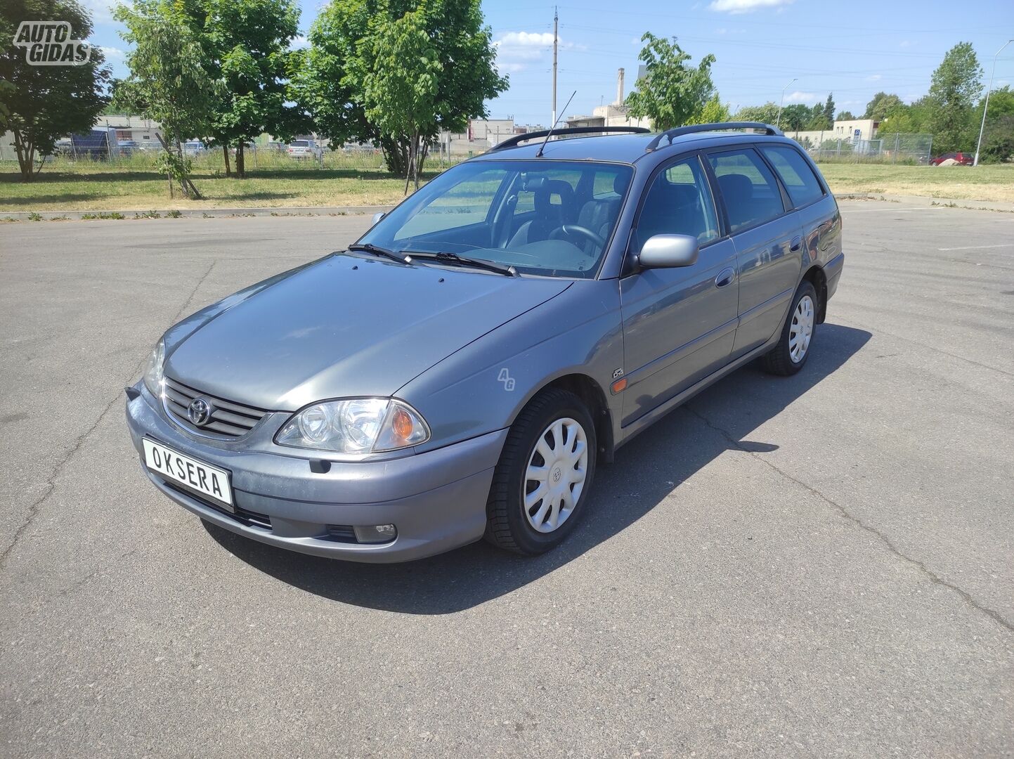 Toyota Avensis can deliver Germany 2002 y