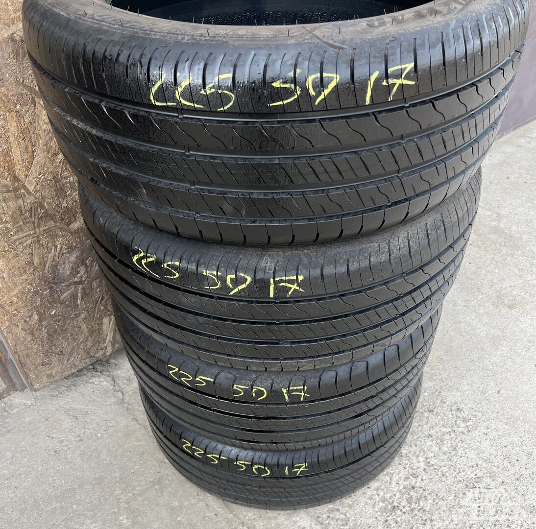 Goodyear ULTRAGRIP R17 summer tyres passanger car