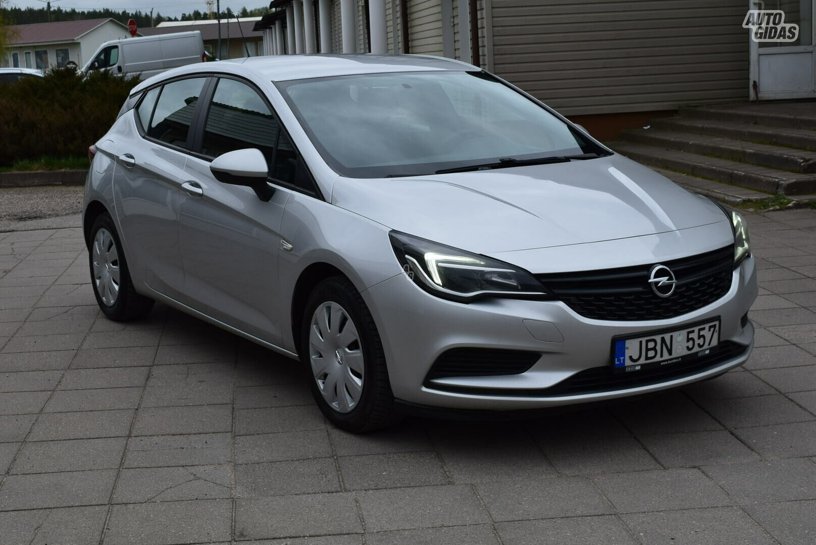 Opel Astra 2015 г Хэтчбек