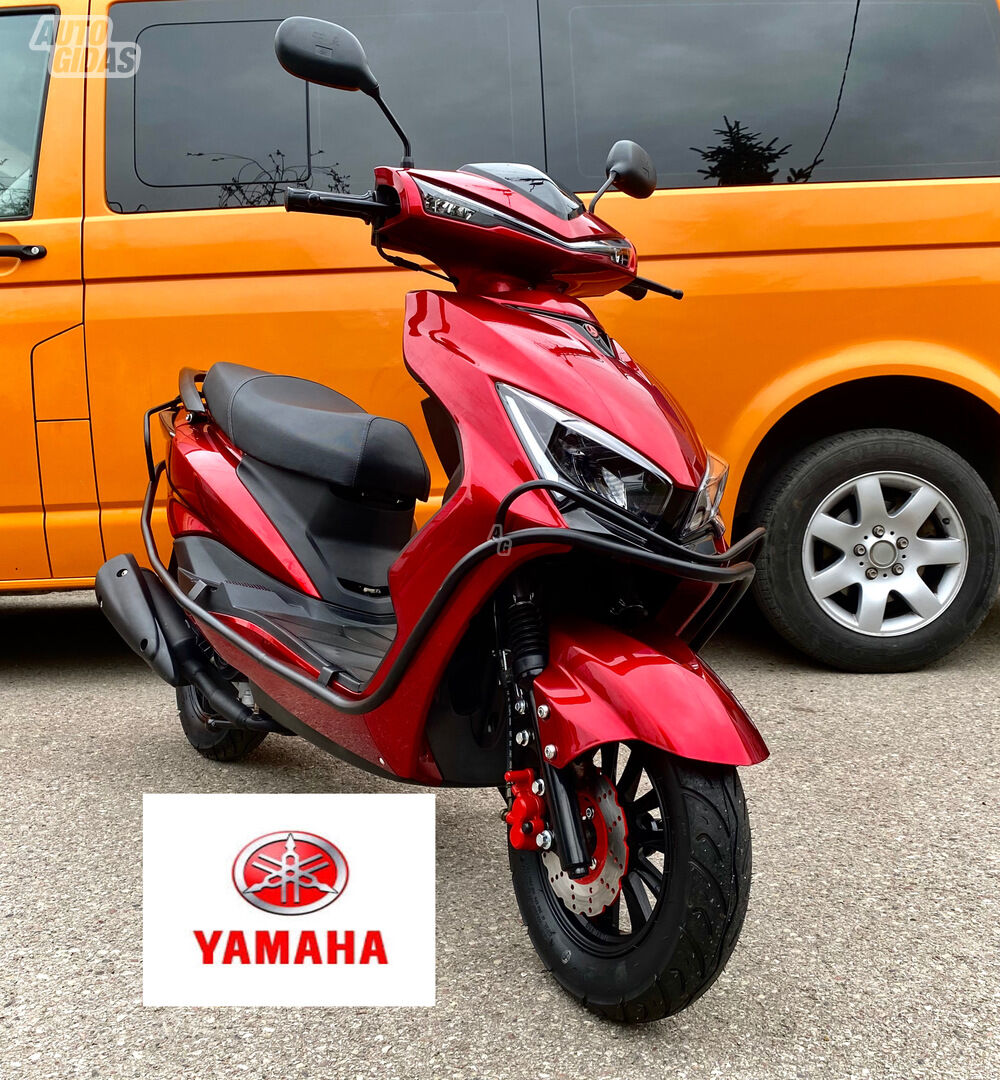 Yamaha Cygnus 2024 y Scooter / moped