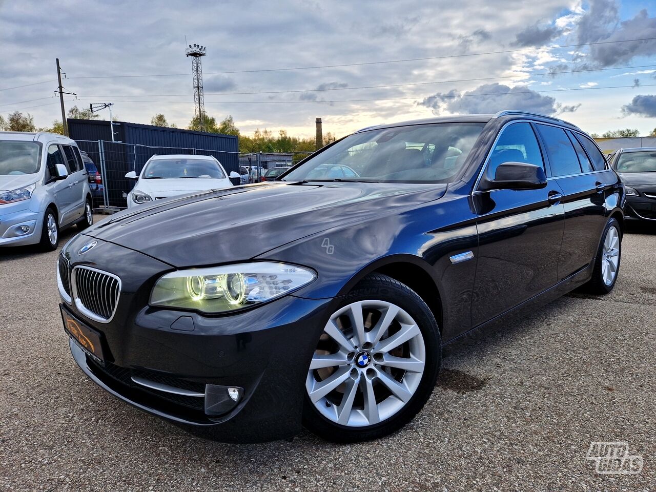 Bmw 525 2.0d Touring 2012 y