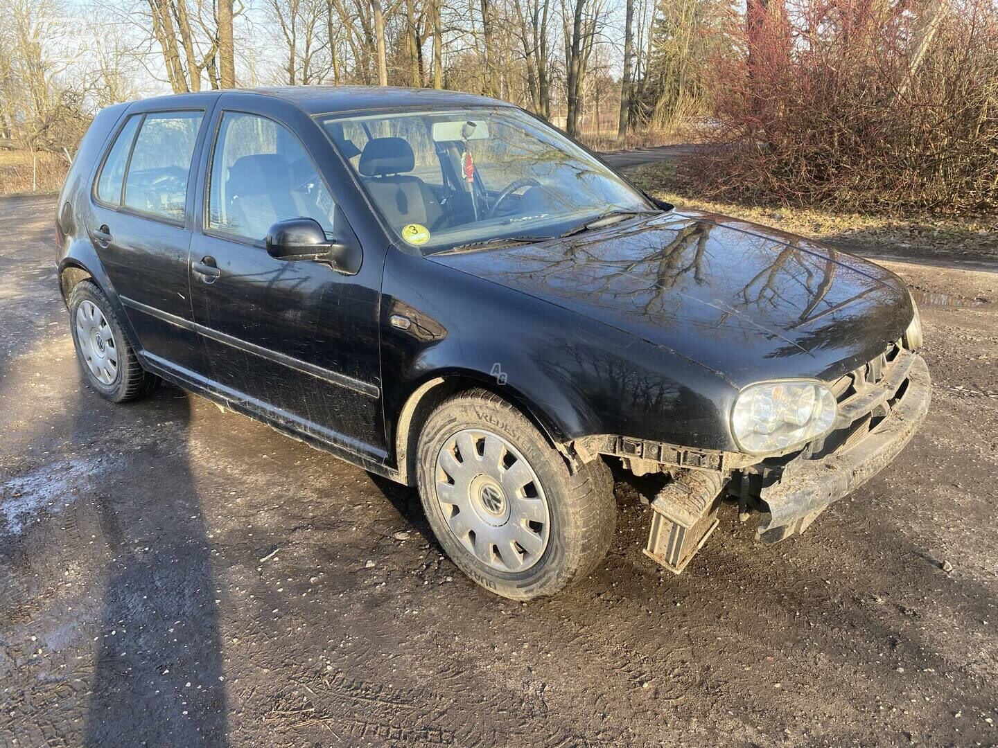 Volkswagen Golf IV TDI 2001 m dalys