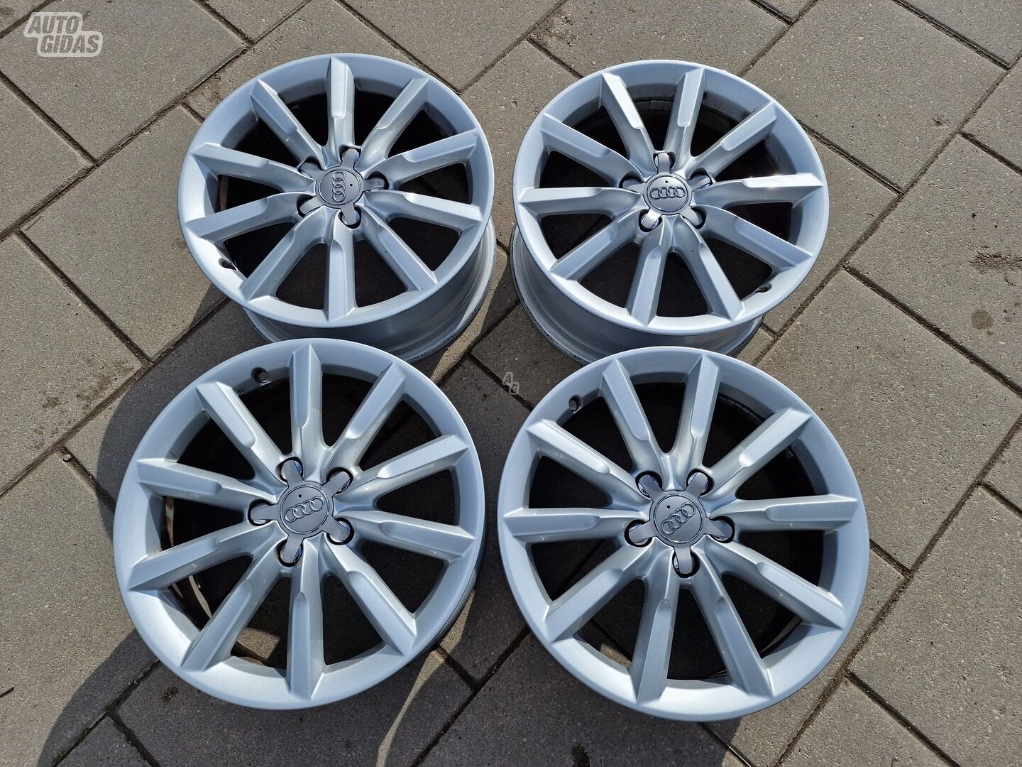 Audi Q3 R17 литые диски