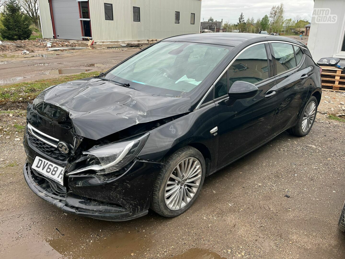 Opel Astra 2018 m dalys