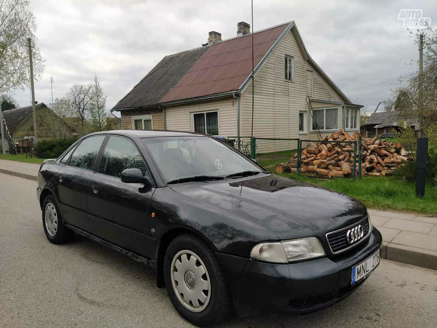 Audi A4 B5 TDI 1998 y