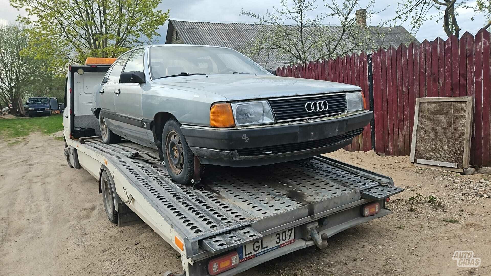Audi 100 1989 m Sedanas