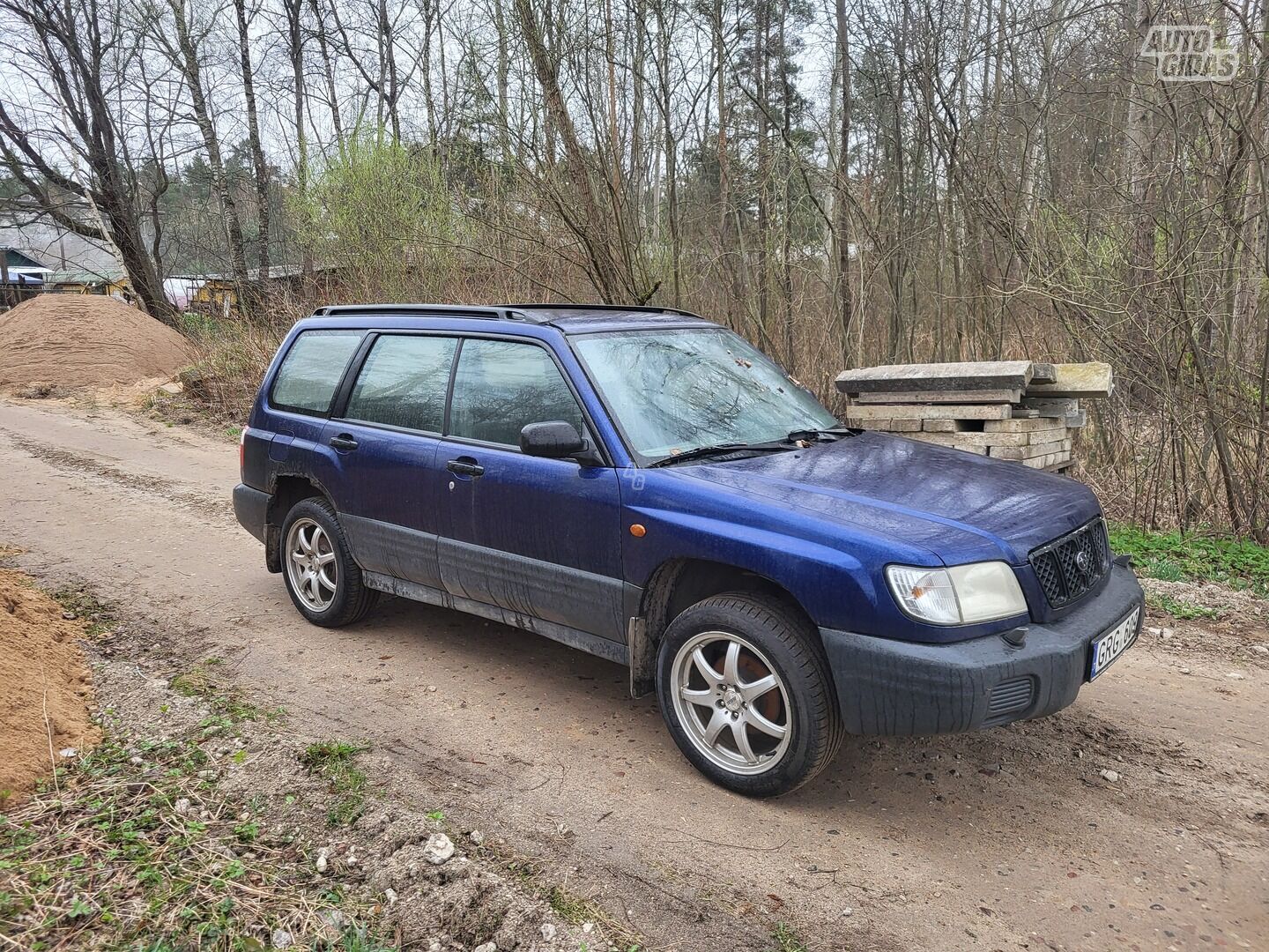 Subaru Forester 2001 m dalys
