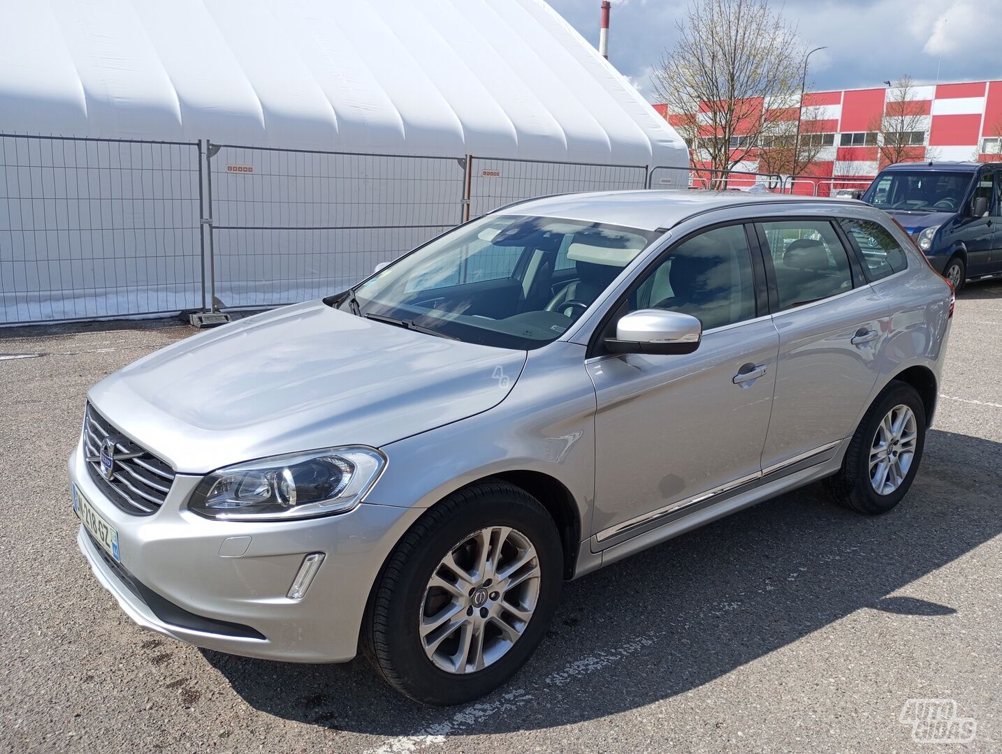 Volvo XC60 2015 m Visureigis / Krosoveris