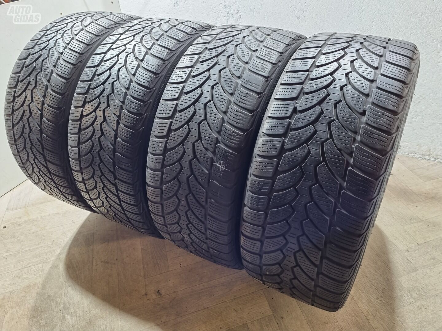 Bridgestone 4-5mm R17 universal tyres passanger car