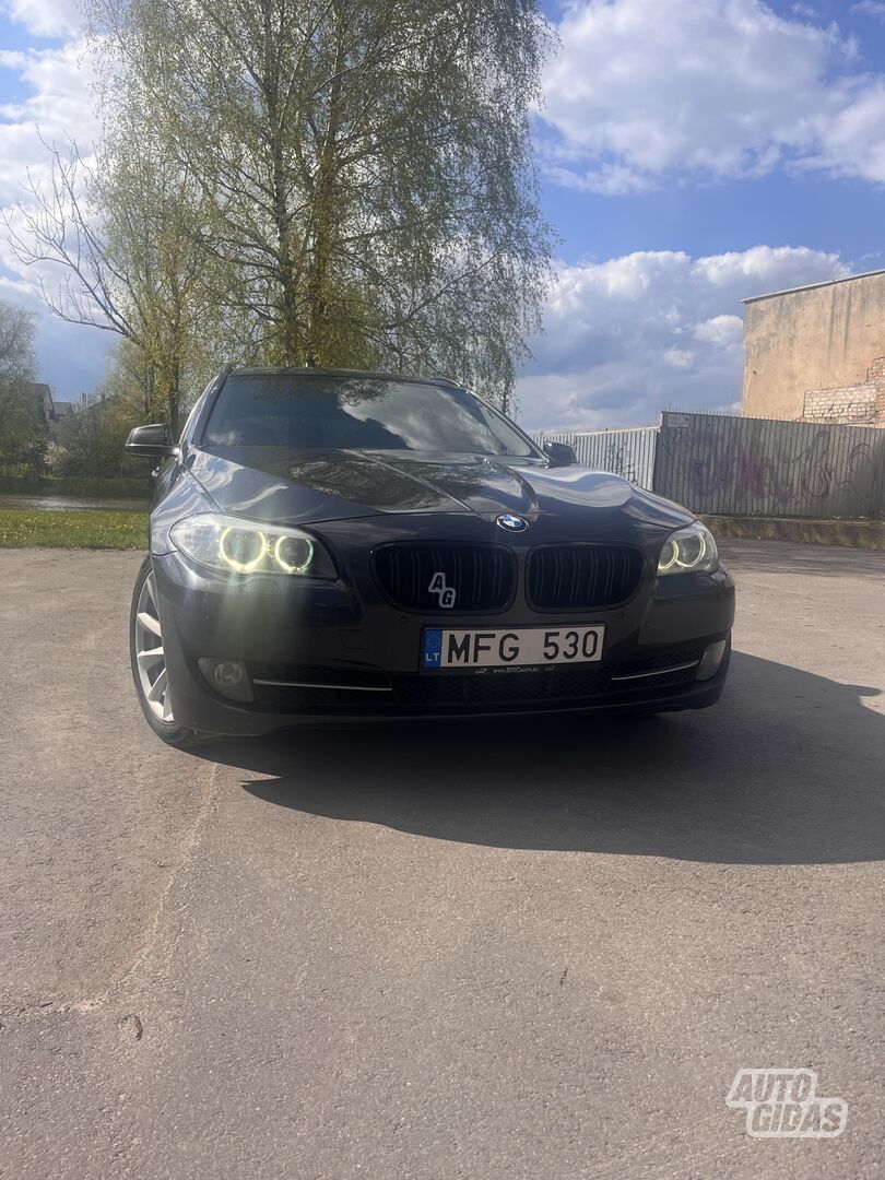 Bmw 530 d Touring 2012 y