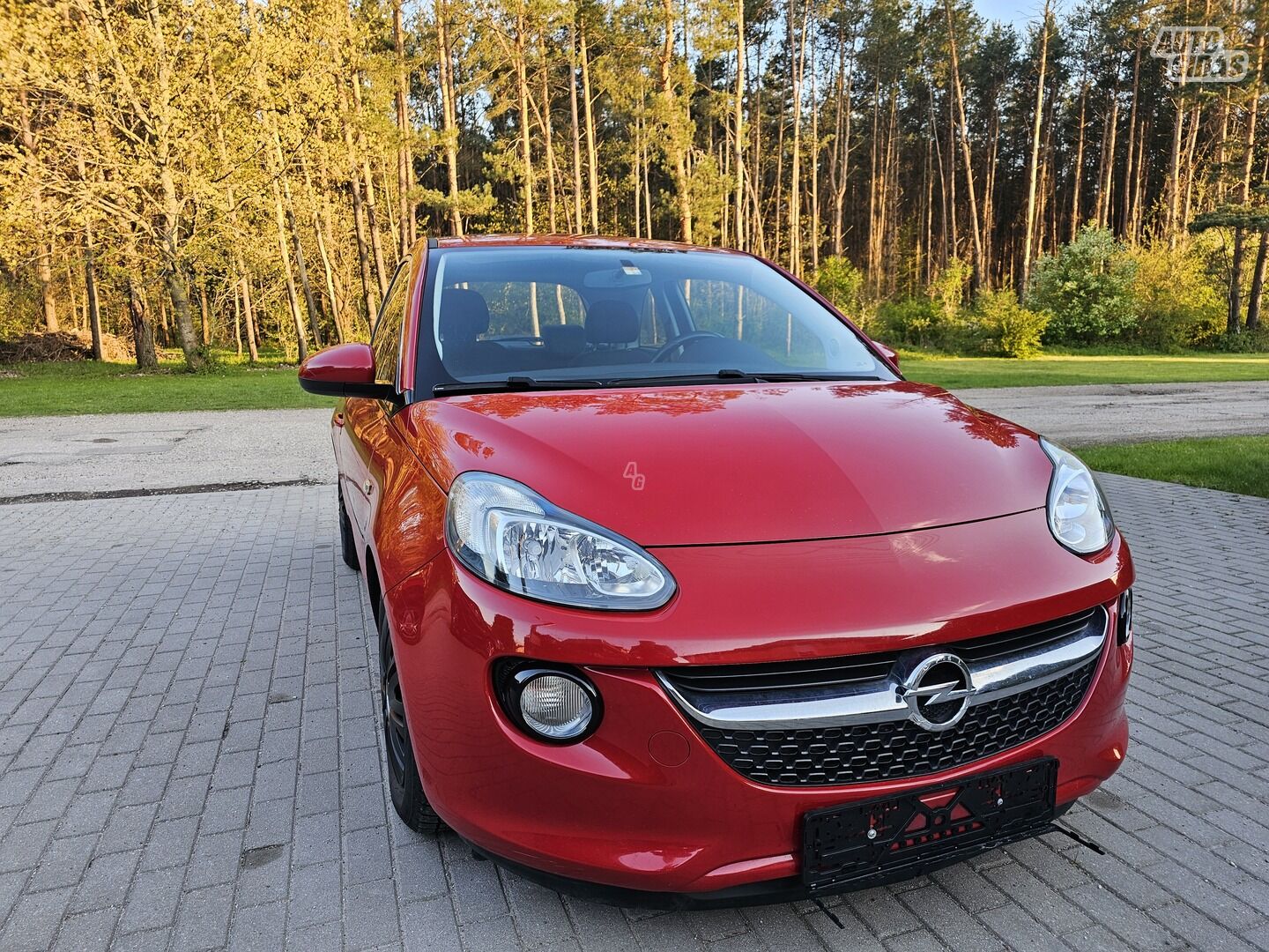 Opel Adam 2015 m Hečbekas