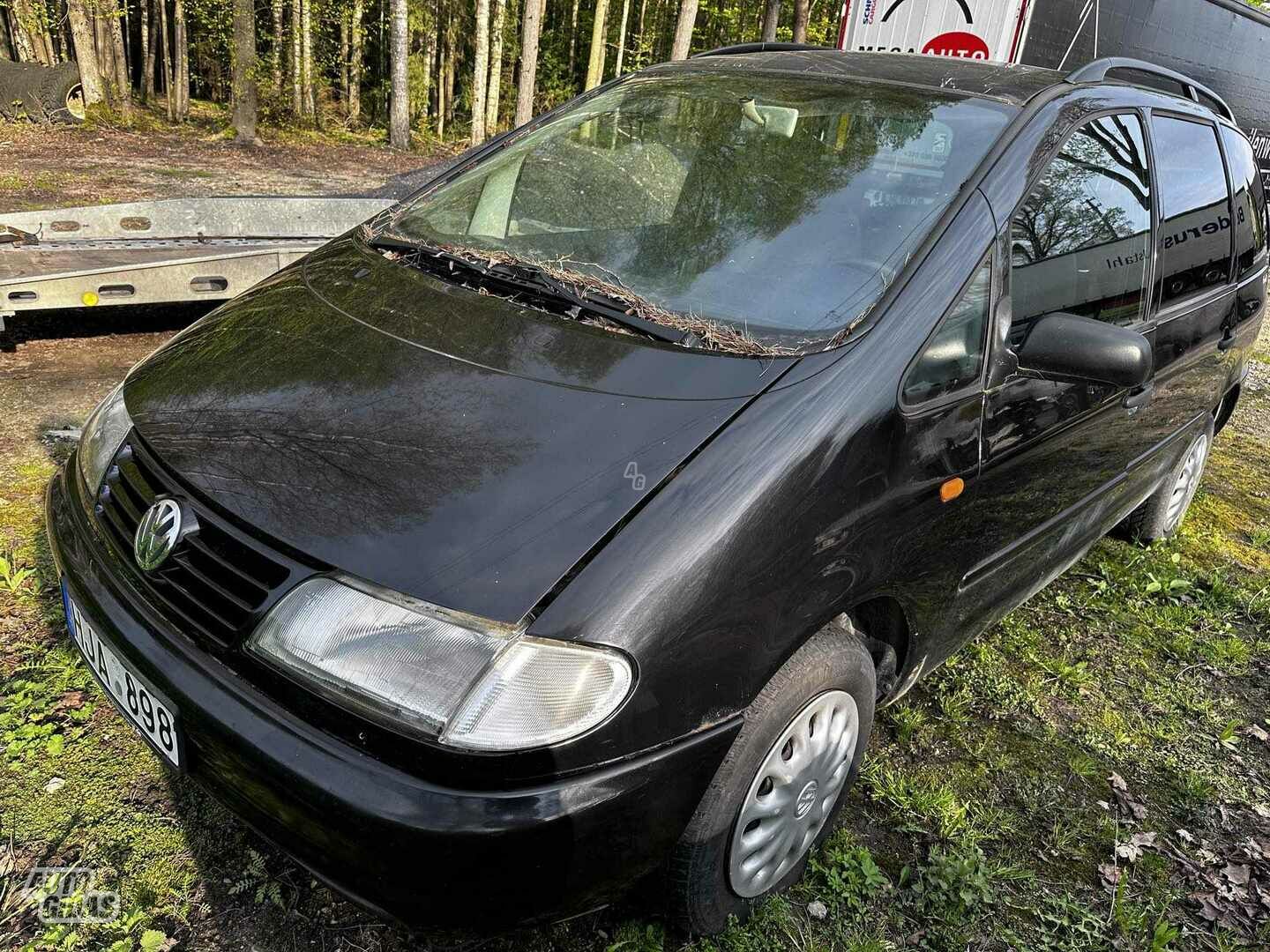 Volkswagen Sharan 1.9 81kw 1999 m dalys