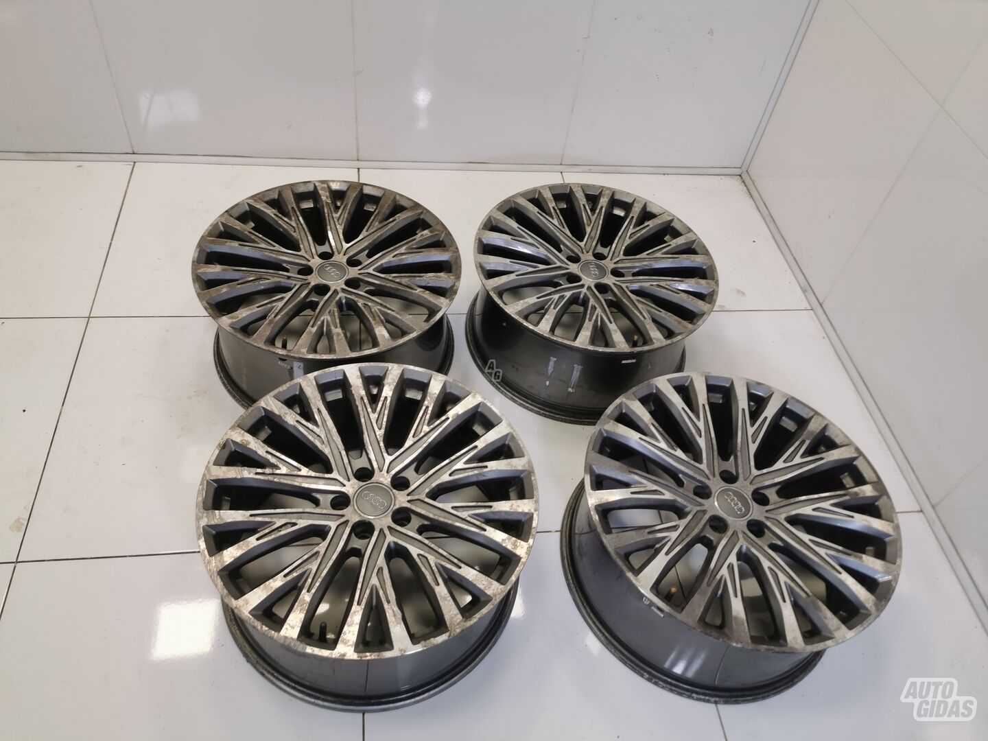 Audi R20 light alloy rims