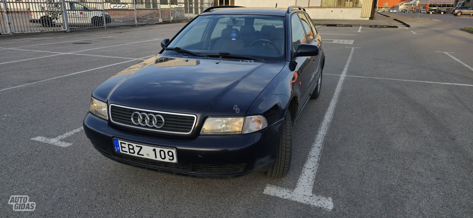 Audi A4 1998 y Wagon