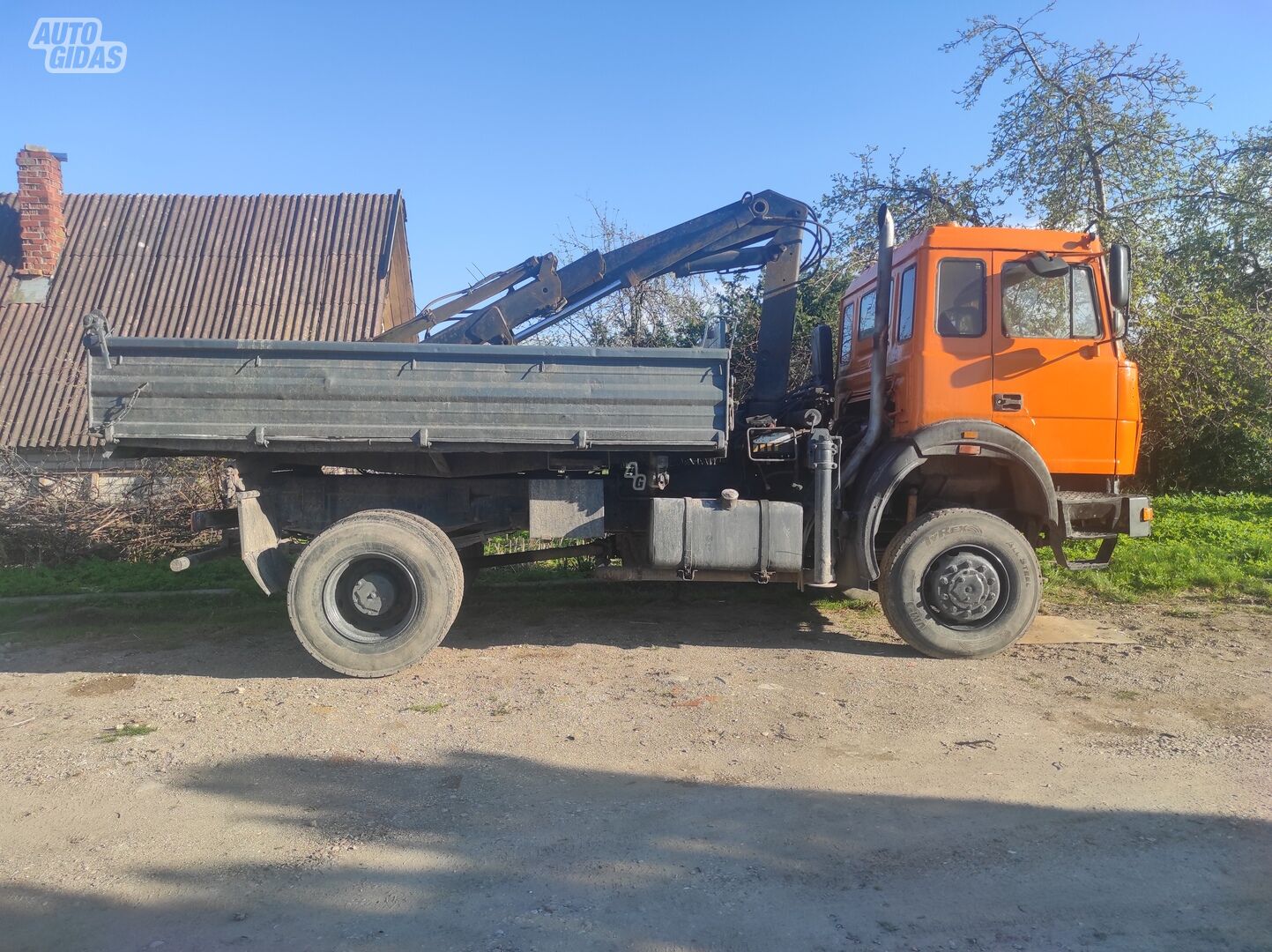 Iveco 180-23 1992 y Dump truck with crane