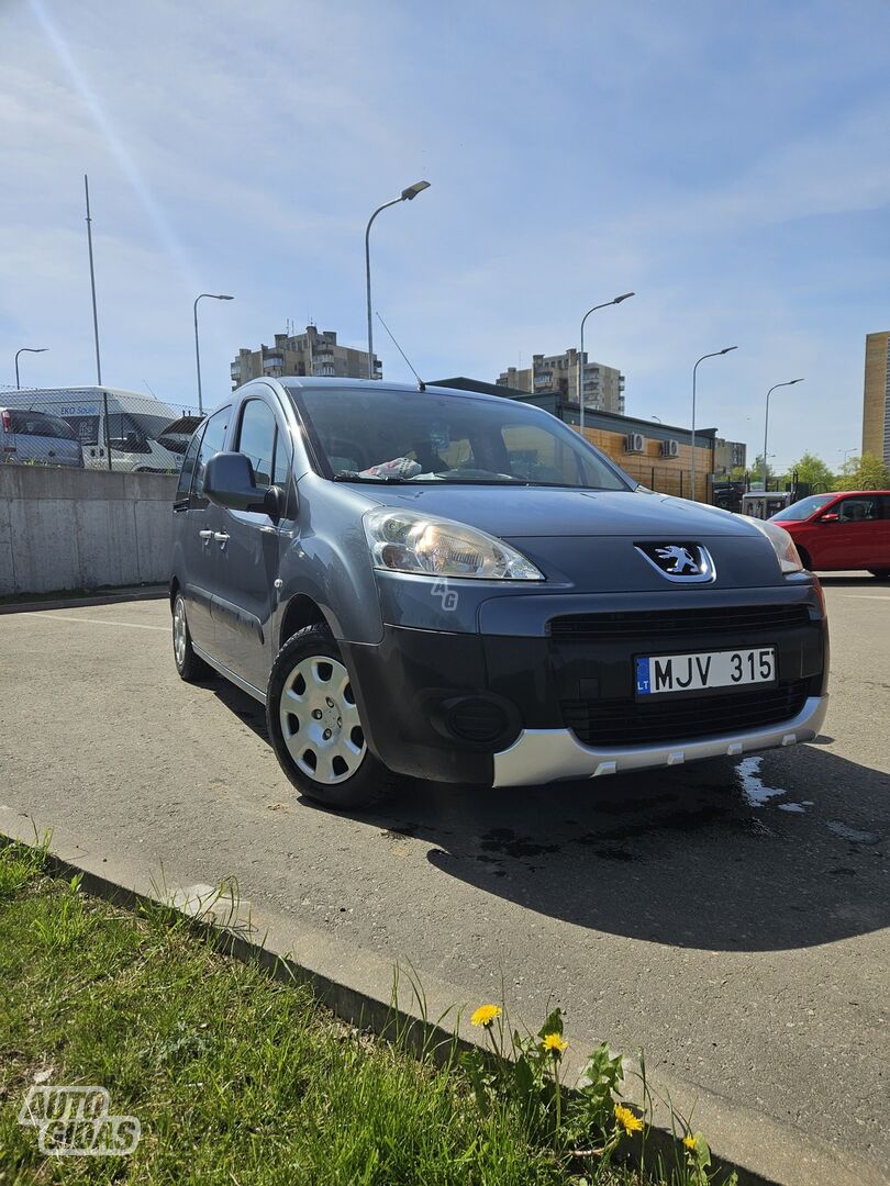 Peugeot Partner II (2008- ) 2009 y