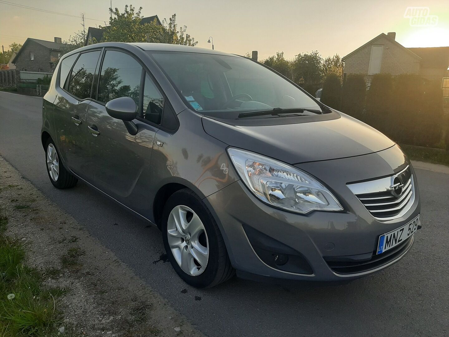 Opel Meriva 2011 m Vienatūris