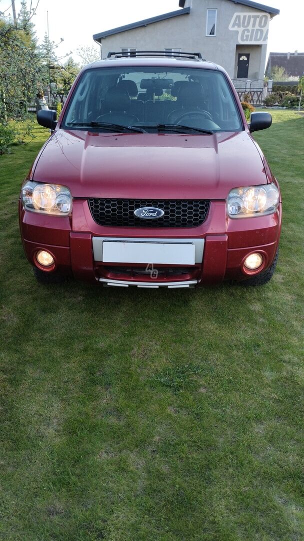 Ford Maverick 2006 y Off-road / Crossover