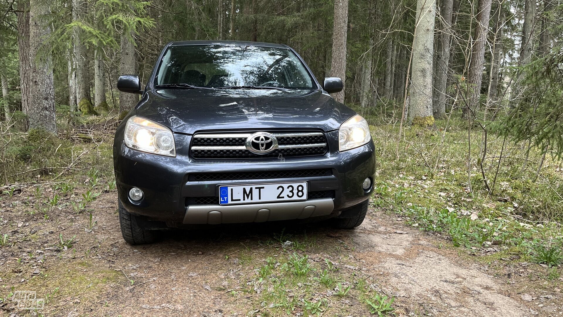 Toyota RAV4 D-4D 2008 y