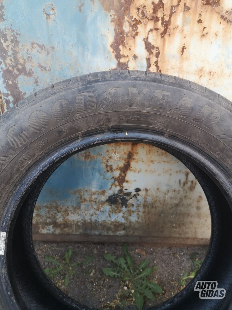 Goodyear efficientgrip R15 summer tyres passanger car