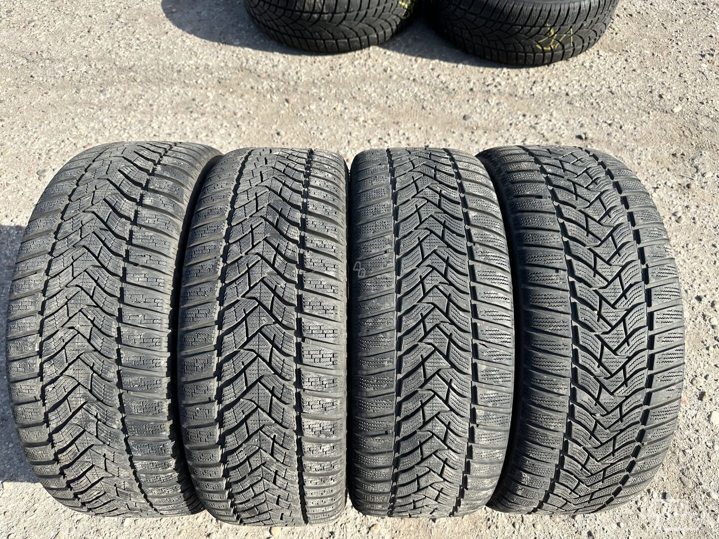 Dunlop Siunciam,2020m 5+7mm R18 universal tyres passanger car