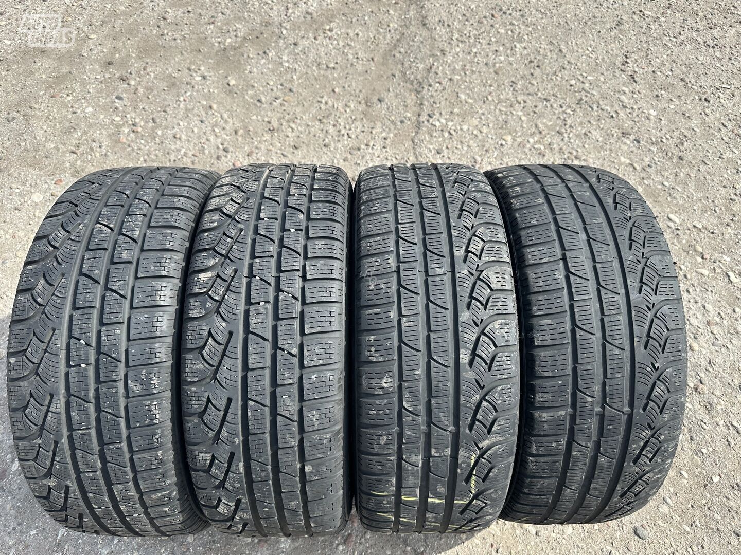 Pirelli Siunciam,5+7mm 2019m R18 universal tyres passanger car