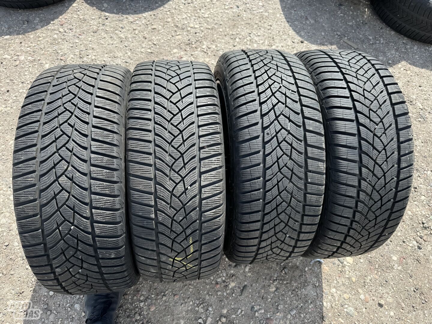 Goodyear Siunciam, 7-8mm 2018 R18 universal tyres passanger car